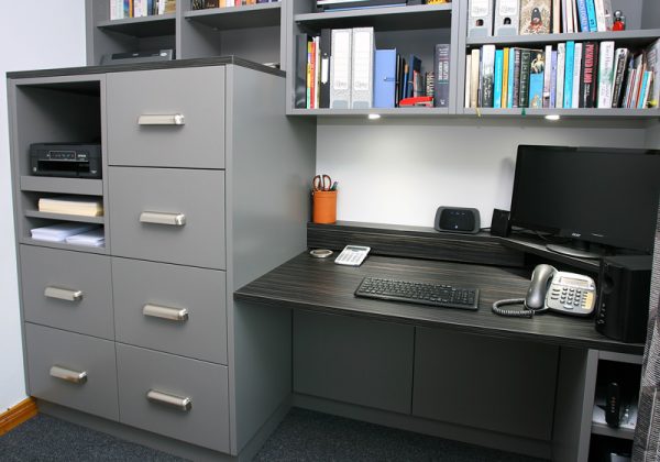 Grey Office 1 600x420 